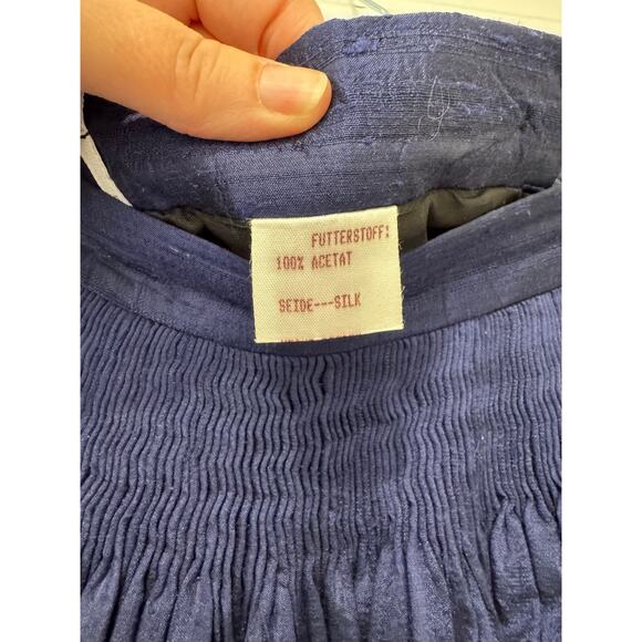 German Silk Pleated Navy Blue Black Gathered Waist Skirt Size 8 Cottagecore - Picture 5 of 8